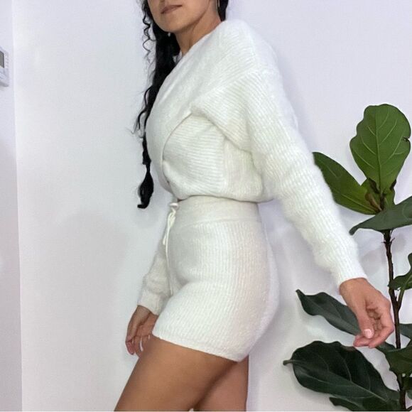 Sweater and Shorts Set  - Picture 9 of 12